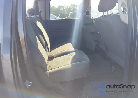 2017 Ram 1500 Tradesman 4X4 5'7 Box z USA, uszkodzony, nr VIN 3C6RR7KT4HG722826